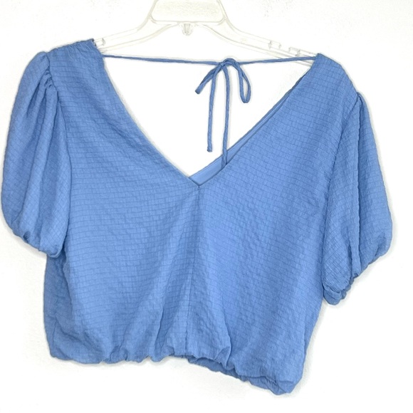 ASTR the Label Bubble Sleeve Gauze Top in Blue Size Medium - Picture 3 of 8